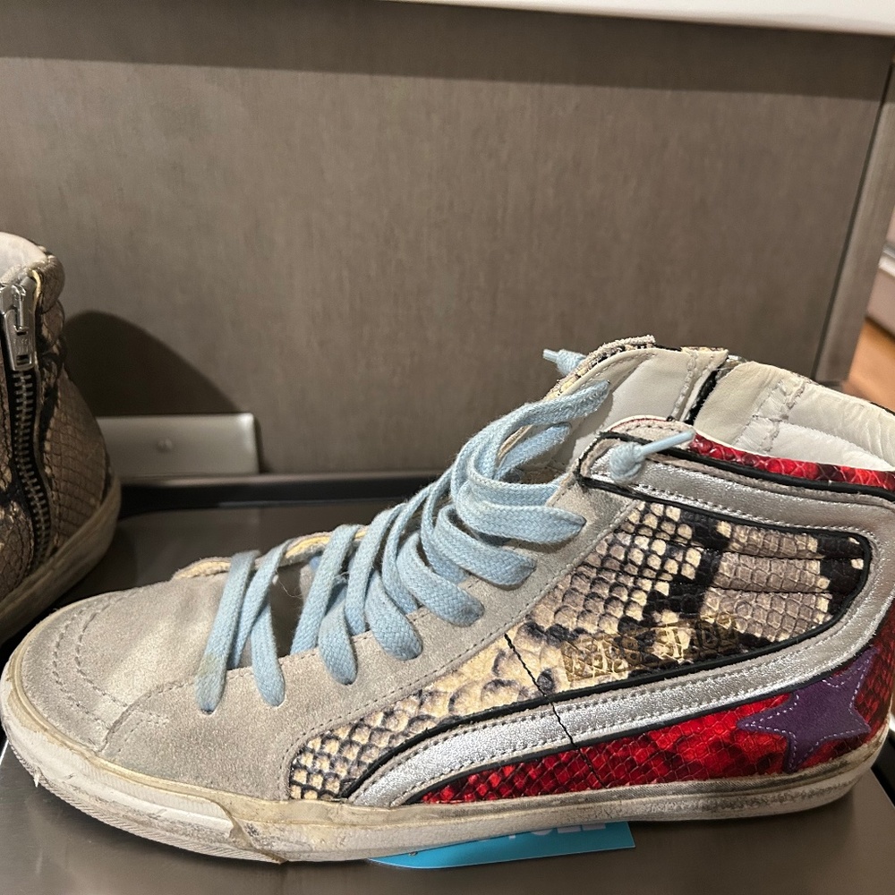 Golden goose sneaker